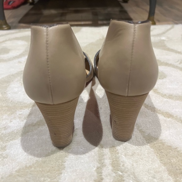 Louboutin heels - Picture 3 of 4